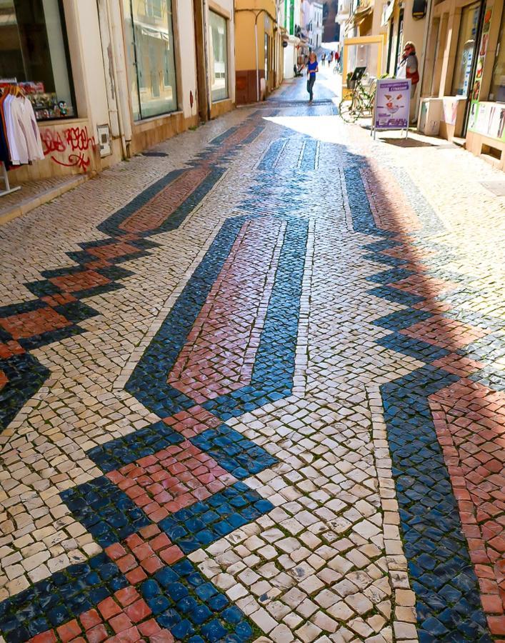 In The Old Town Close To The Beach Lagos Exterior photo